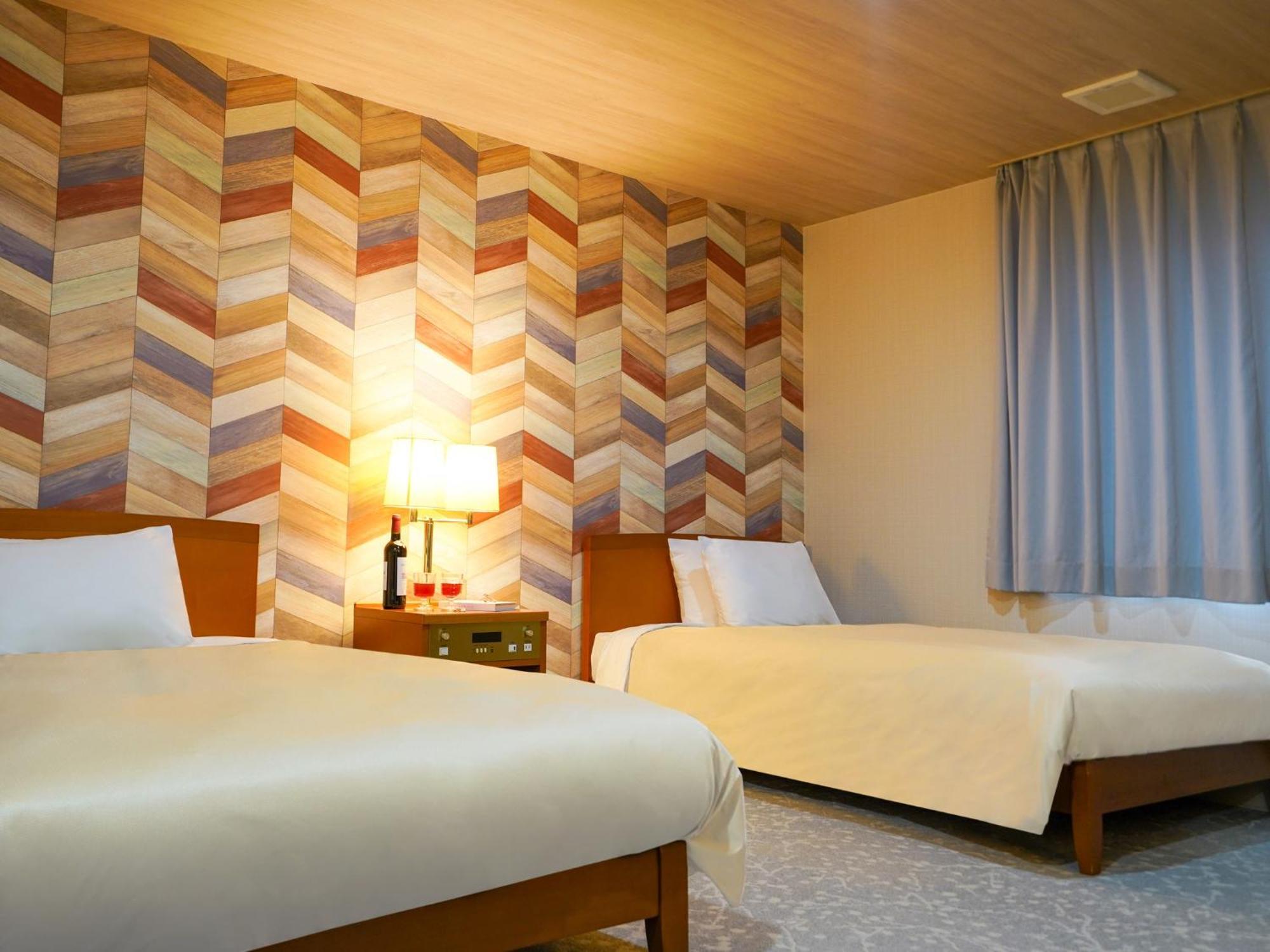 Hotel New Gaea Iizuka Esterno foto